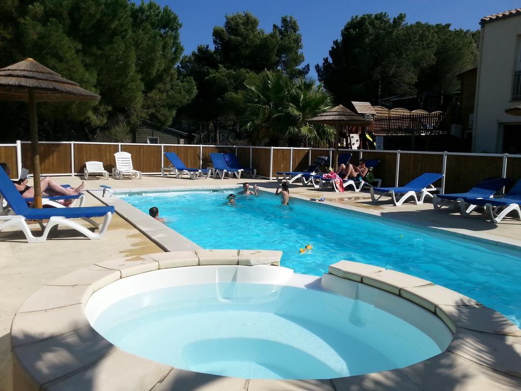 Parc Residentiel Les Hauts De Baldy Agde Exterior foto